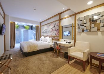 Staycation di Verse Luxe Hotel Wahid Hasyim